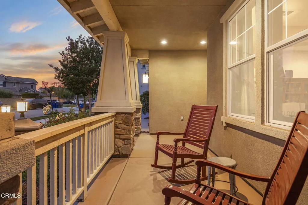 Camarillo, California 93012, United States, 5 Bedrooms Bedrooms, ,4 BathroomsBathrooms,Residential,Pending,186378