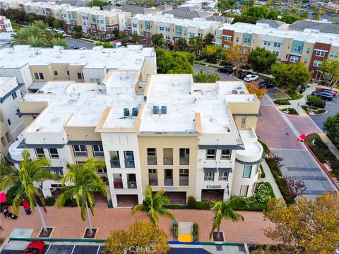 Photo of 15 Vantis Drive, Aliso Viejo, CA 92656 (MLS # OC26069051)