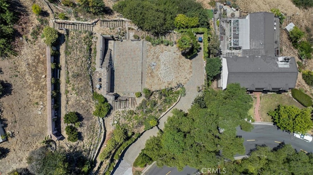 3261 Crownview Drive