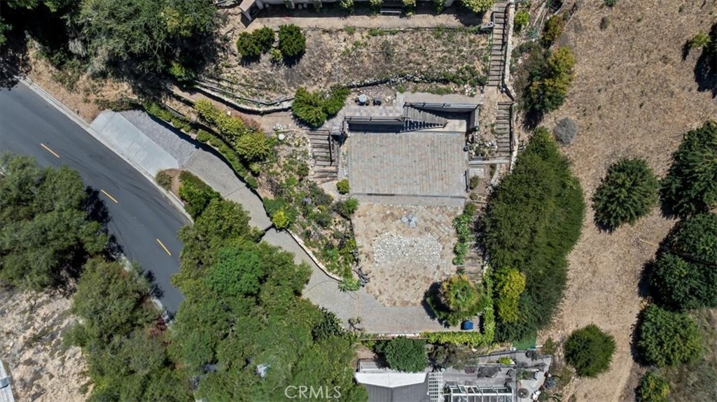 3261 Crownview Drive