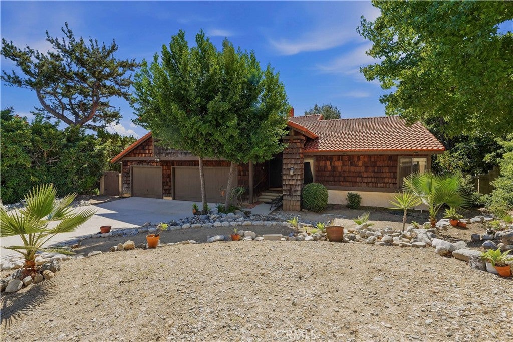 9167 Almond