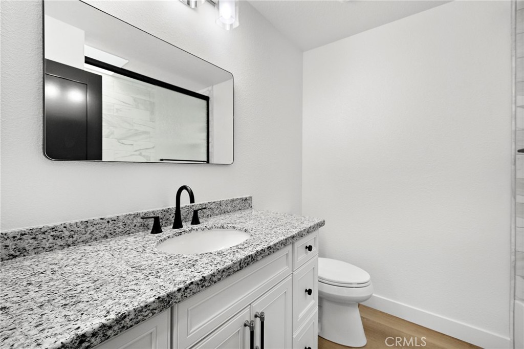 Cantobrio II (R2) (CB2) - Residential Lease