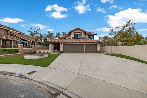 Photo of 1 San Vincente, Rancho Santa Margarita, CA 92688 (MLS # OC25245310) Photo of 1 San Vincente, Rancho Santa Margarita, CA 92688 (MLS # OC25245310)