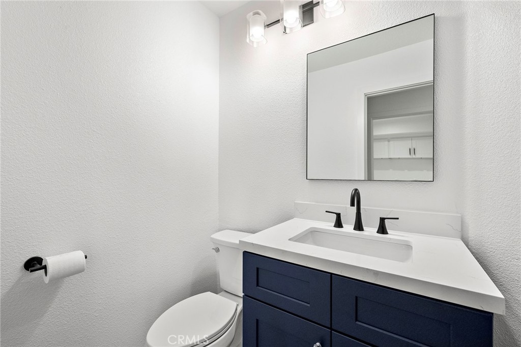 Cantobrio II (R2) (CB2) - Residential Lease