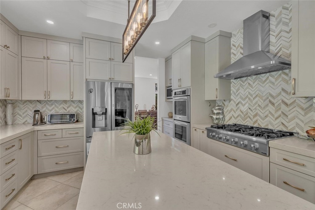Agoura Hills, California, 91301, United States, 6 Bedrooms Bedrooms, ,5 BathroomsBathrooms,Residential,Active,2045771