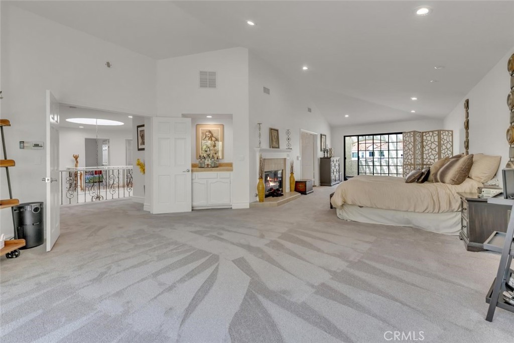 Agoura Hills, California, 91301, United States, 6 Bedrooms Bedrooms, ,5 BathroomsBathrooms,Residential,Active,2045771