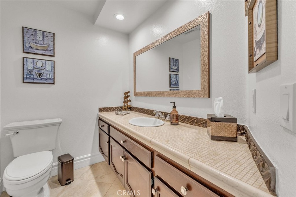 Agoura Hills, California, 91301, United States, 6 Bedrooms Bedrooms, ,5 BathroomsBathrooms,Residential,Active,2045771