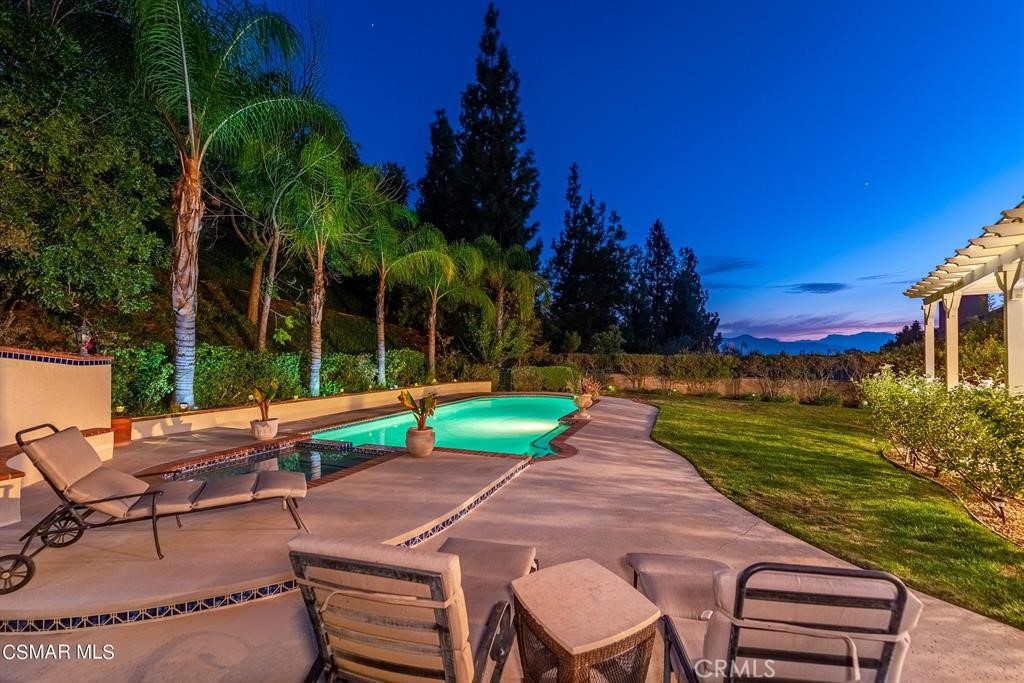 Agoura Hills, California, 91301, United States, 6 Bedrooms Bedrooms, ,5 BathroomsBathrooms,Residential,Active,2045771