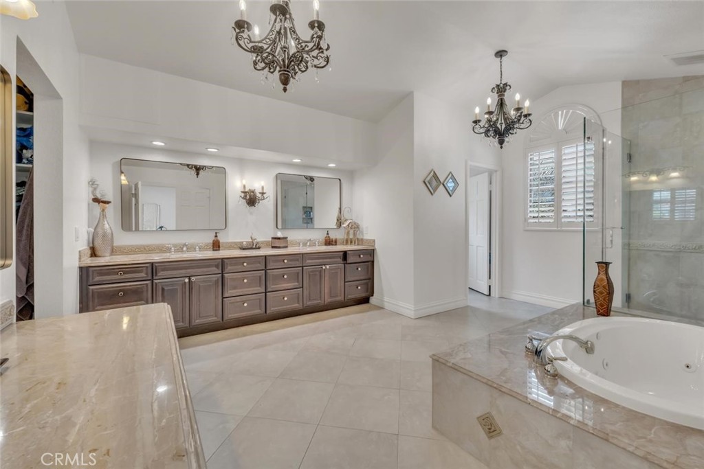 Agoura Hills, California, 91301, United States, 6 Bedrooms Bedrooms, ,5 BathroomsBathrooms,Residential,Active,2045771