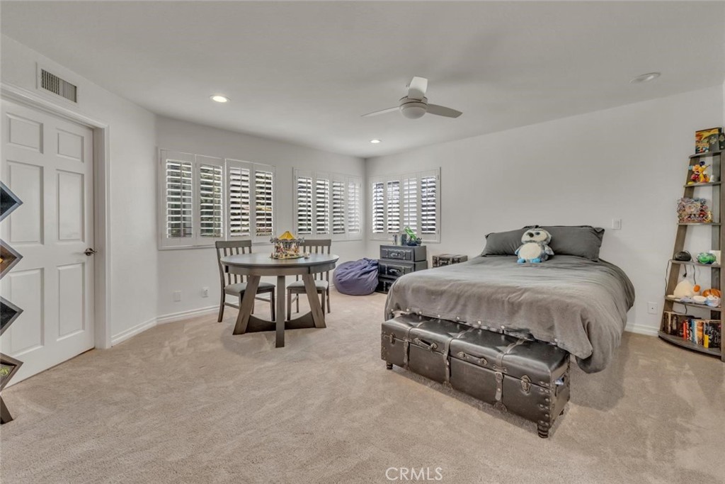 Agoura Hills, California, 91301, United States, 6 Bedrooms Bedrooms, ,5 BathroomsBathrooms,Residential,Active,2045771