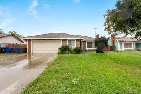 554 W Mariposa Dr, Rialto, CA 92376 - MLS#: IG25245854