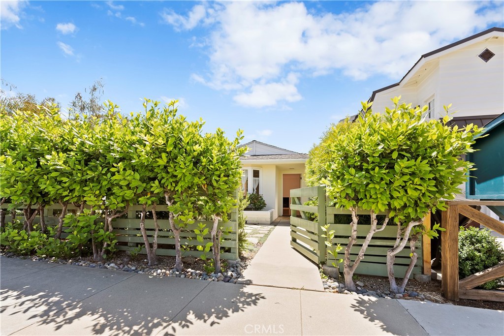 604 Marguerite Avenue