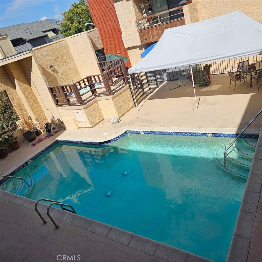 8710 Independence ave # 202
