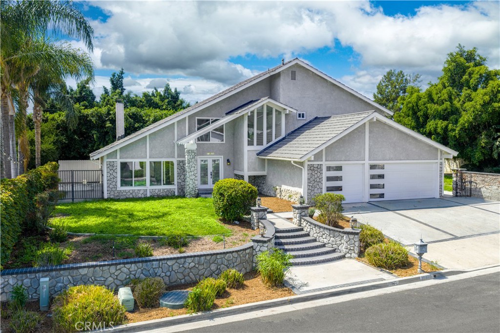 19402 Lemon Hill Drive