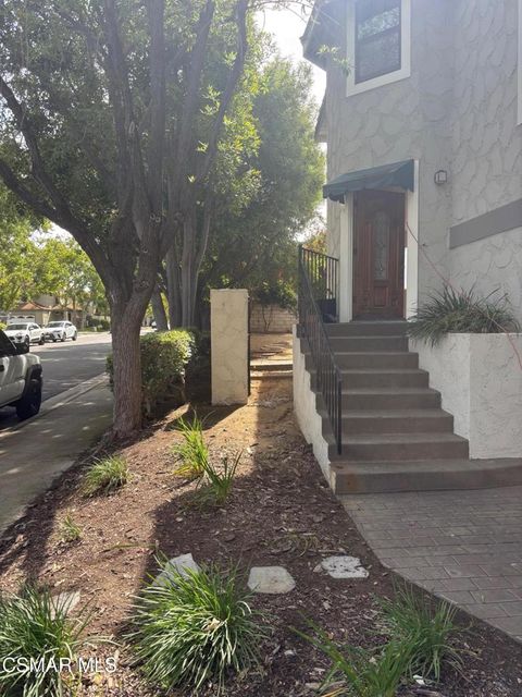 Photo of 29740 Strawberry Hill Drive, Agoura Hills, CA 91301 (MLS # 226001755)