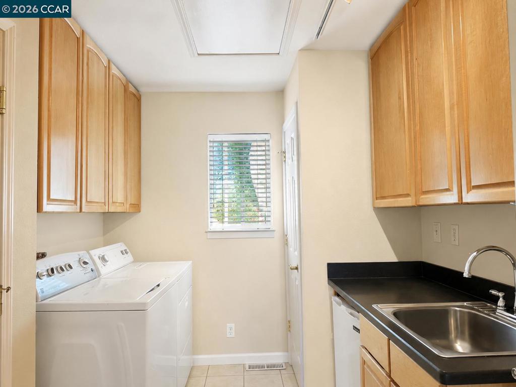 4334 Santa Rita Rd