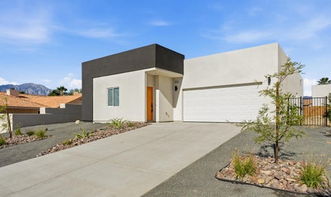 Photo of 9771 Apawamis Road, Desert Hot Springs, CA 92240 (MLS # 219155059DA)