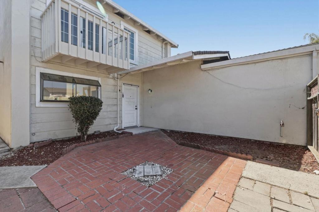 211 Checkers Drive