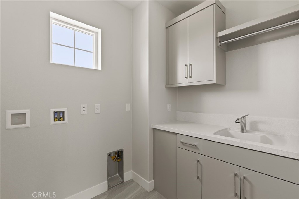 Vista Rose - Residential