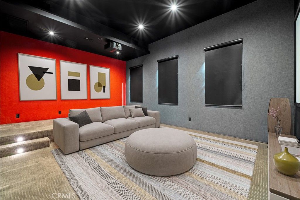 listing image 130728310312996366213