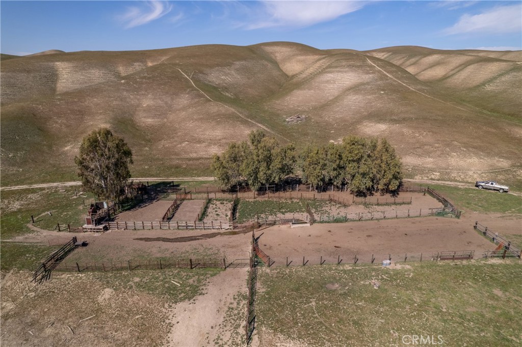 Shandon, California, 93461, United States, ,2 BathroomsBathrooms,Residential,Active,1769482