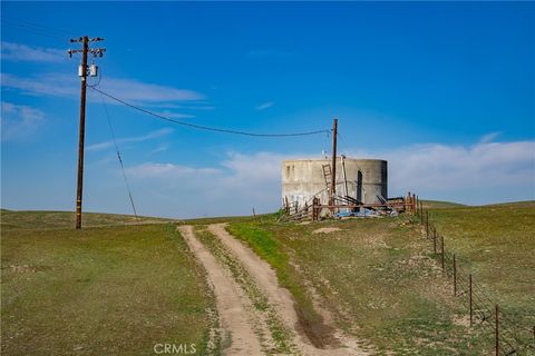 Tiny photo for 3160 Gillis Canyon Road, Shandon, CA 93461 (MLS # NS22033159)