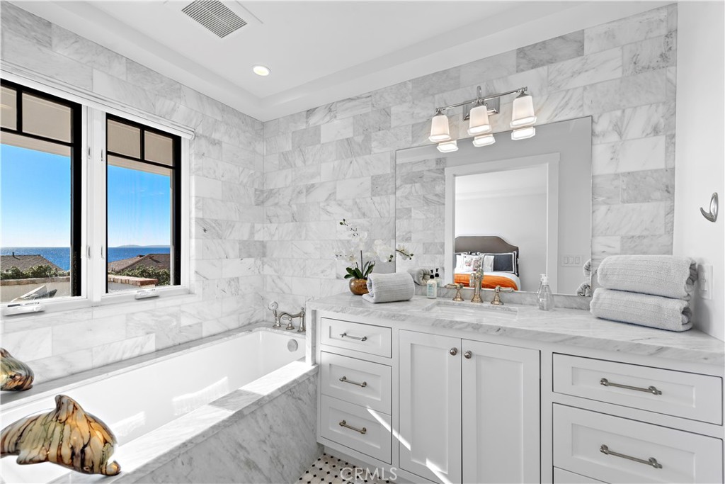 Woods Cove (WC) - Residential Lease