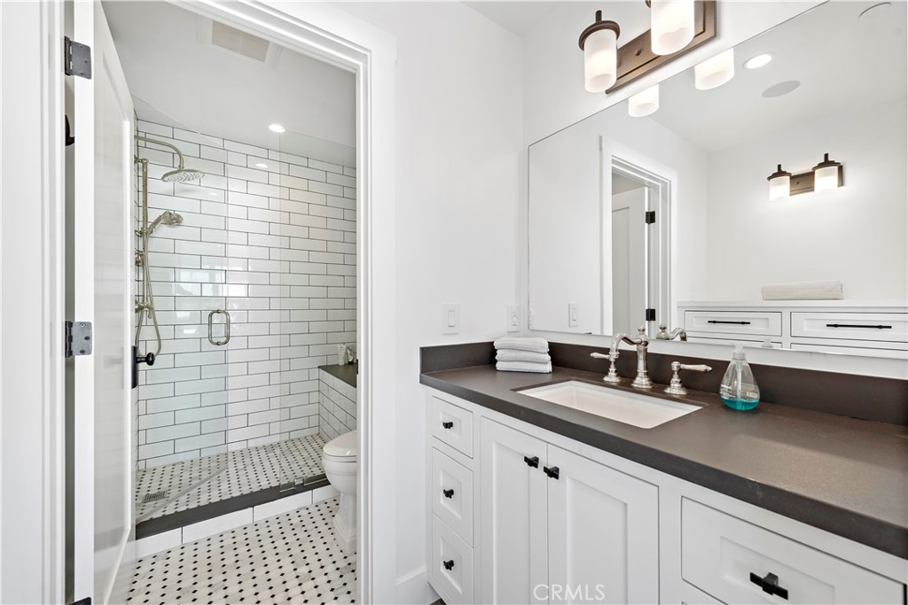 Woods Cove (WC) - Residential Lease