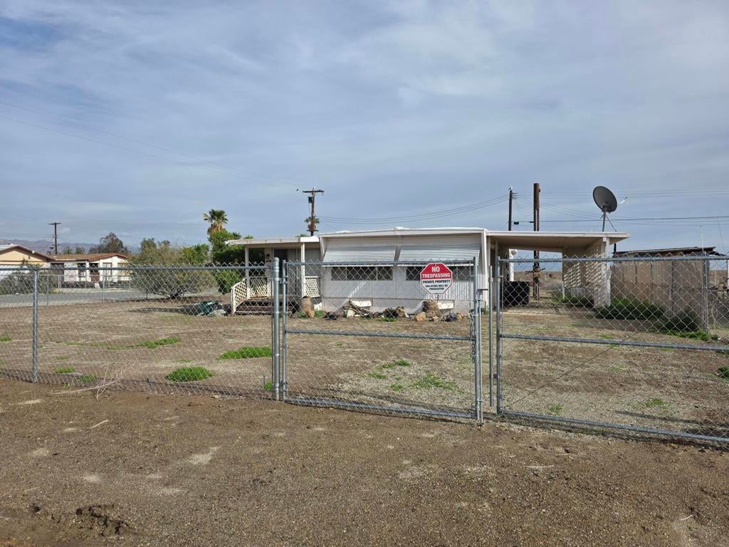 9588 Avenue H