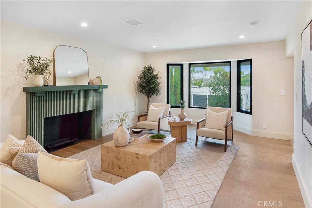 11268 Dona Lola Drive