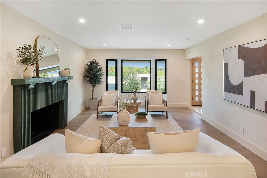 11268 Dona Lola Drive