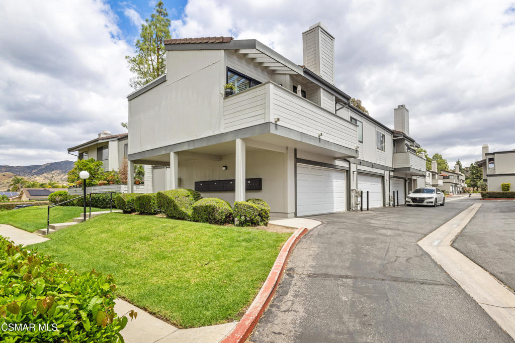 6491 Twin Circle Lane 3