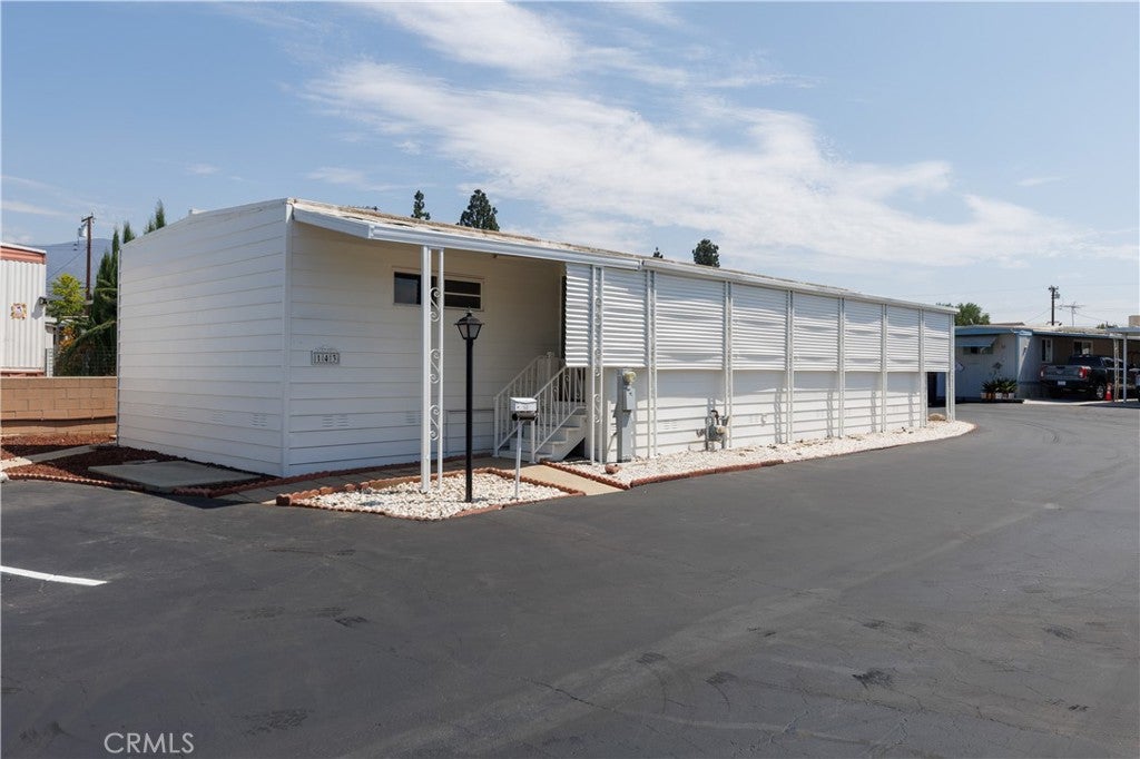 301 E Foothills Boulevard 143