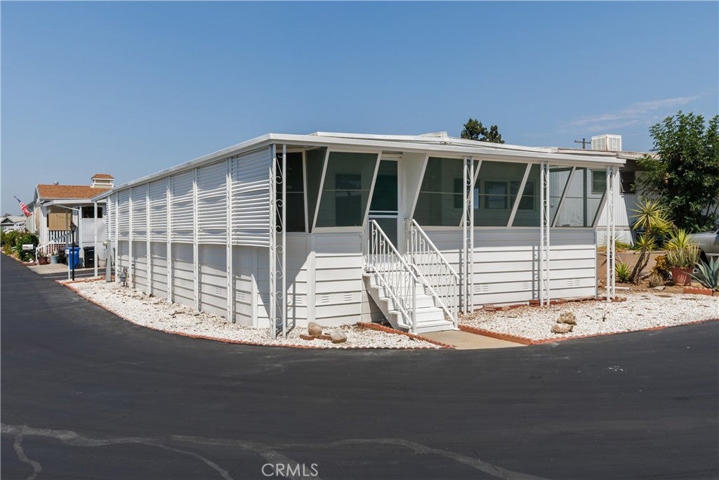 301 E Foothills Boulevard 143