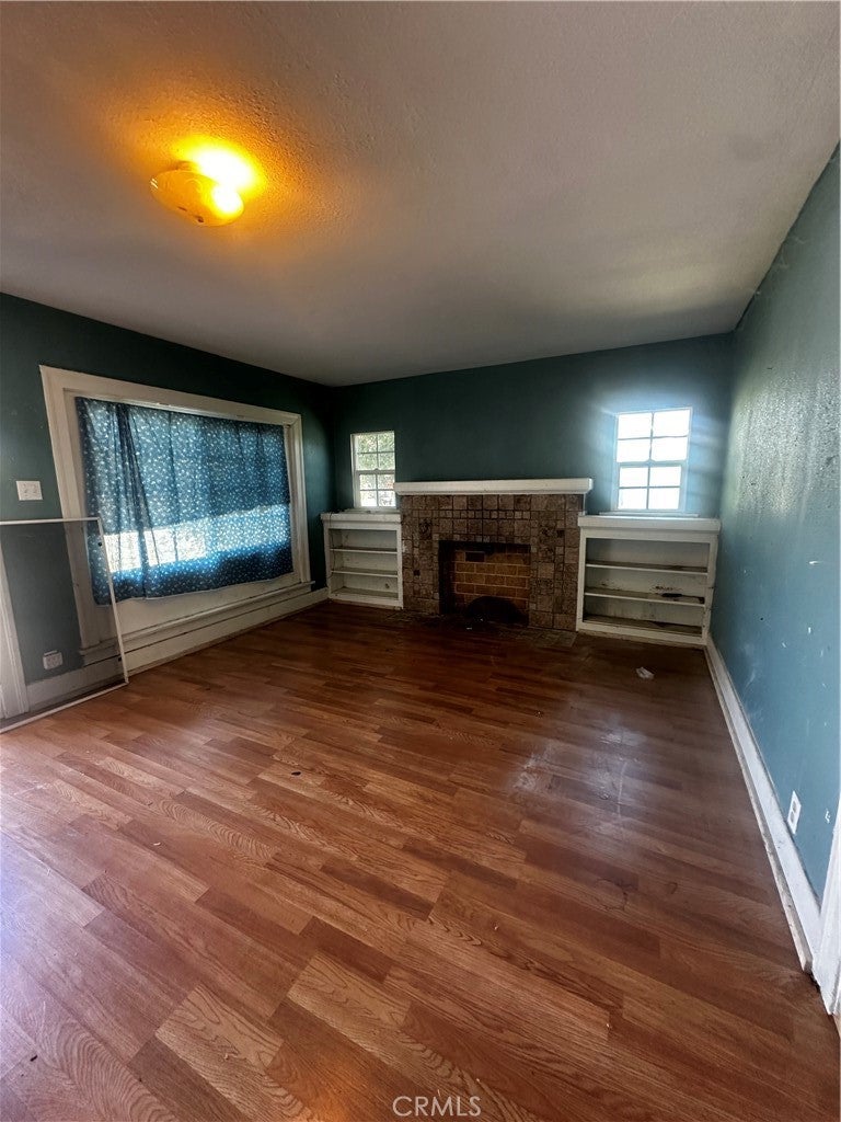 502 W Erna