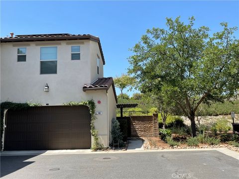 Photo of 188 Jaripol Cir, Rancho Mission Viejo, CA 92694 (MLS # OC26083250)