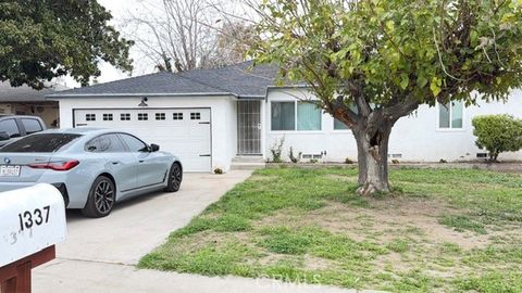Photo of 1337 Valencia Avenue #B, San Bernardino, CA 92404 (MLS # IV26061207)