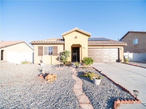 Photo of 16066 Pawnee Place, Victorville, CA 92394 (MLS # CV26146931)