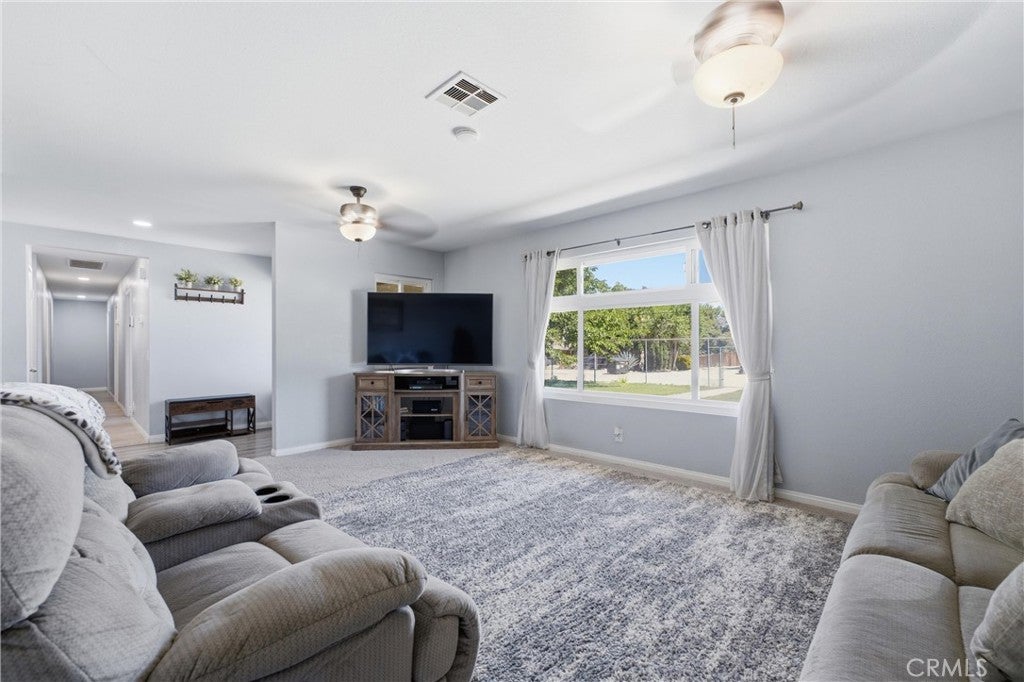 8954 E Avenue T14