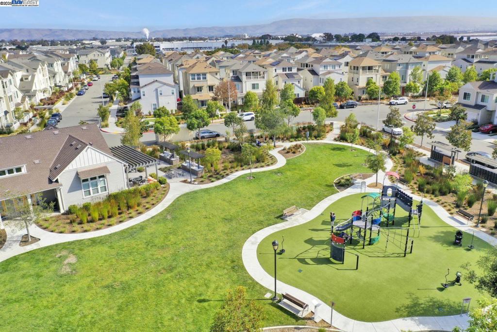 NEWARK - Residential