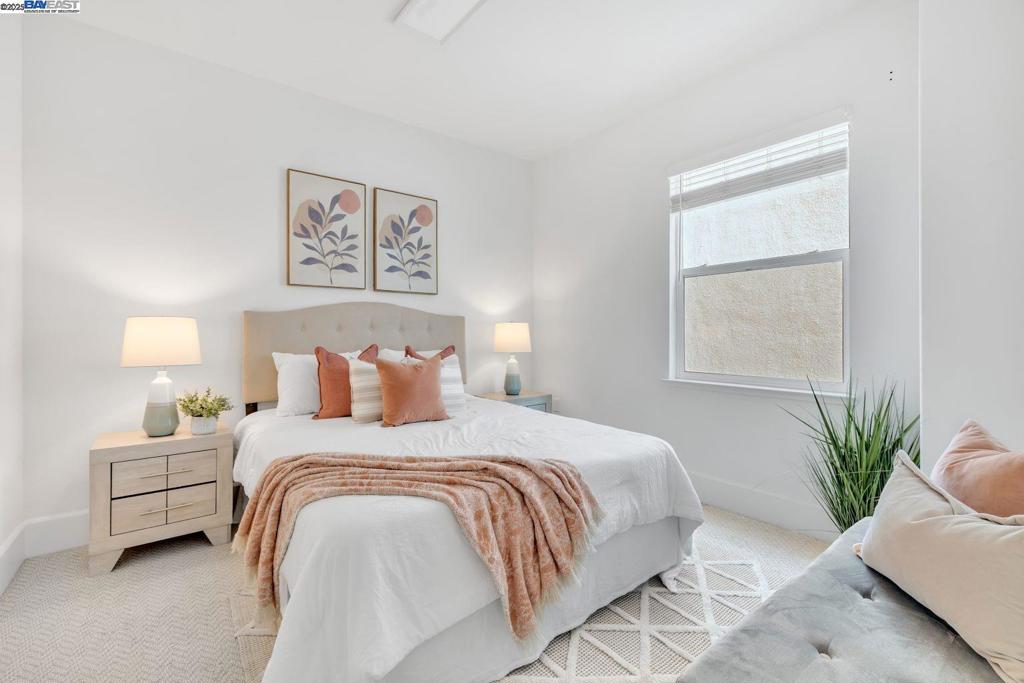 NEWARK - Residential