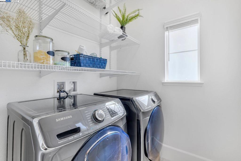 NEWARK - Residential