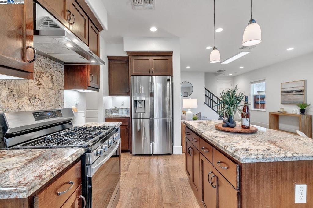 NEWARK - Residential