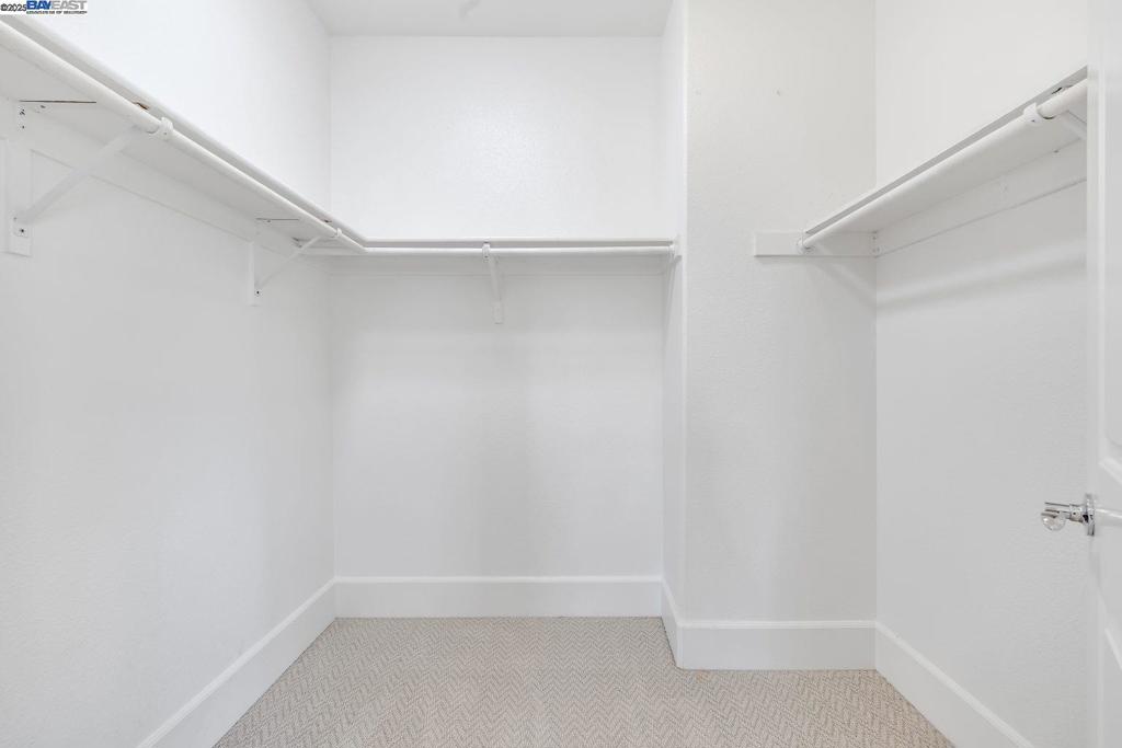 NEWARK - Residential