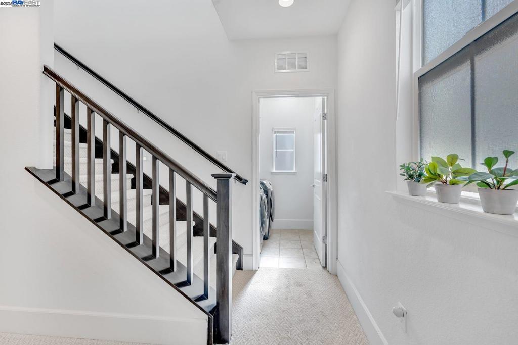 NEWARK - Residential