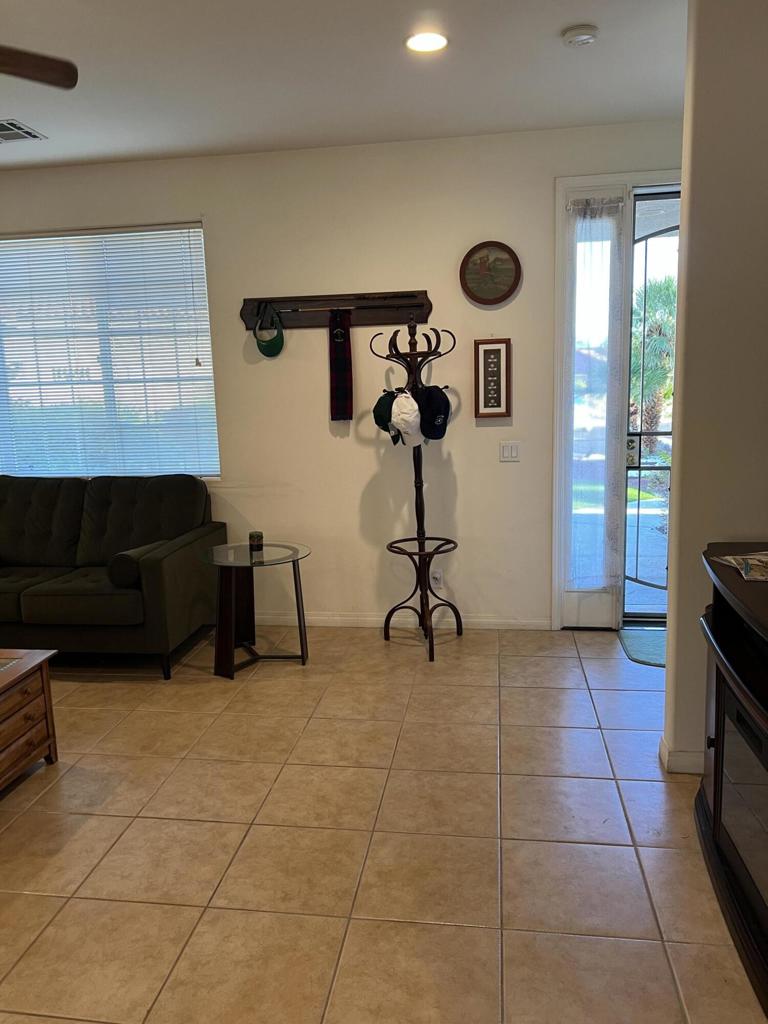 Paradise Springs - Residential