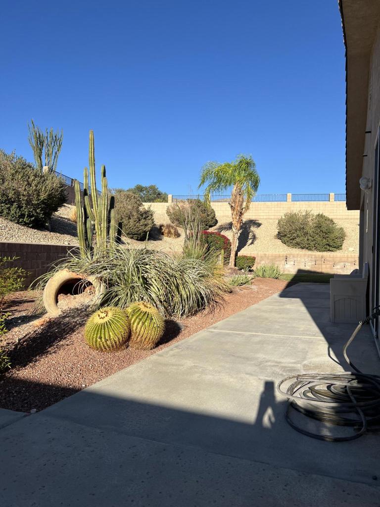 Paradise Springs - Residential