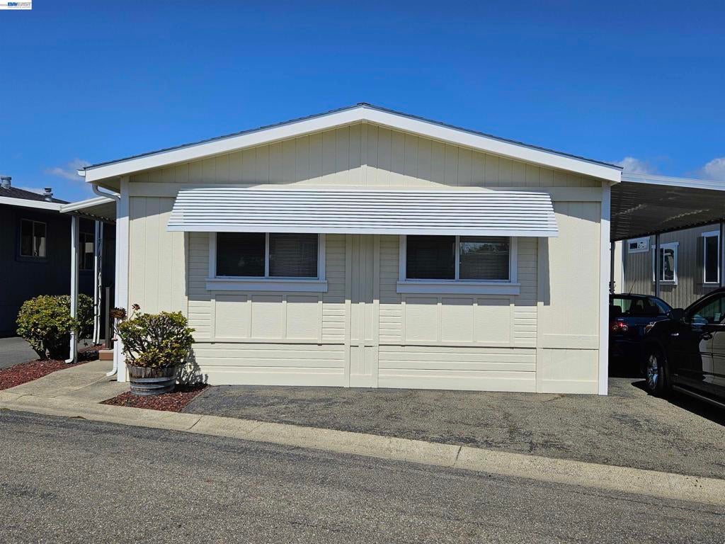 1200 W Winton Ave