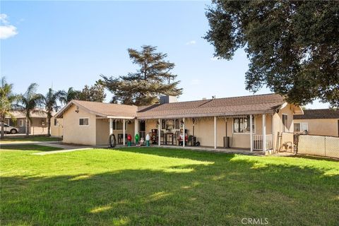Photo of 826 W Main St, Riverside, CA 92507 (MLS # IG25273368)