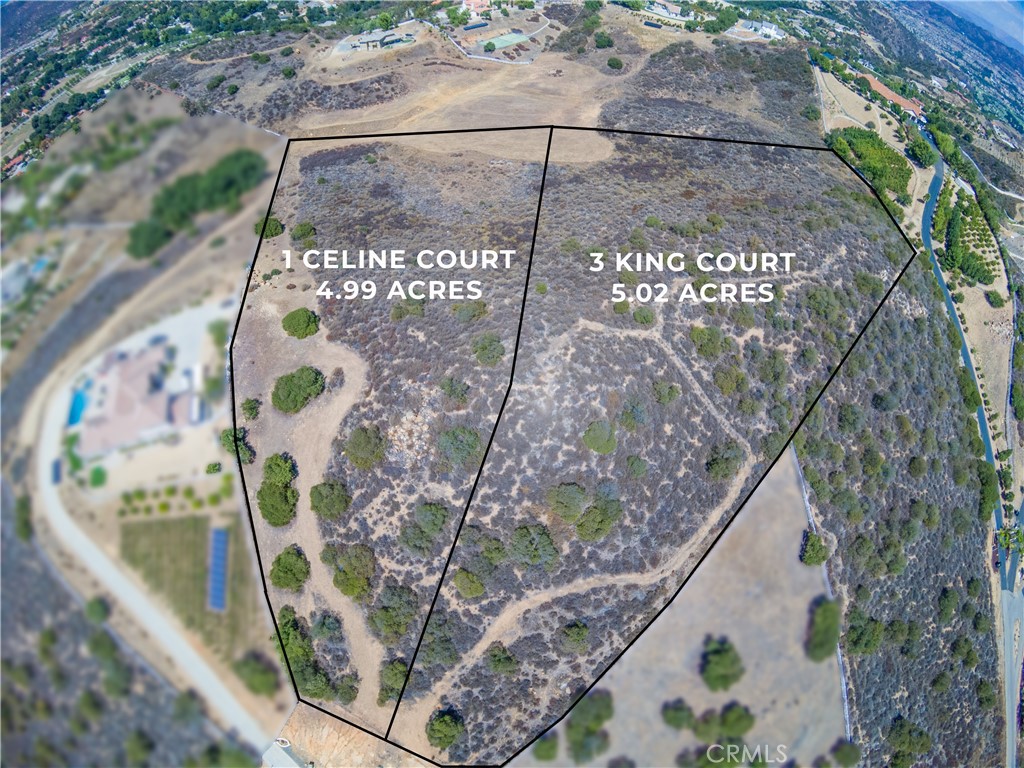3 King Court